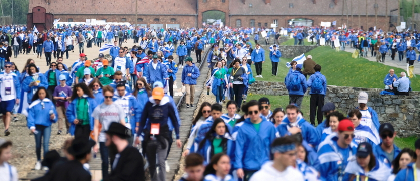 Zakończył się Marsz Żywych w byłym obozie Auschwitz-Birkenau
