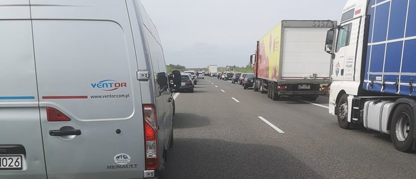 Korek na S3 po śmiertelnym wypadku