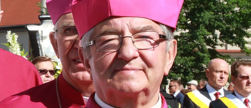 Abp Głódź: Użyłem niewłaściwych słów. Nie miały one na celu urazić ofiar pedofilii
