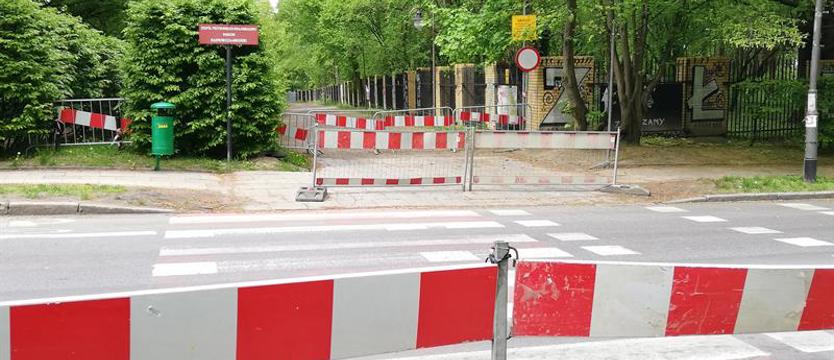 Spacer na Różankę tak, ale inną trasą