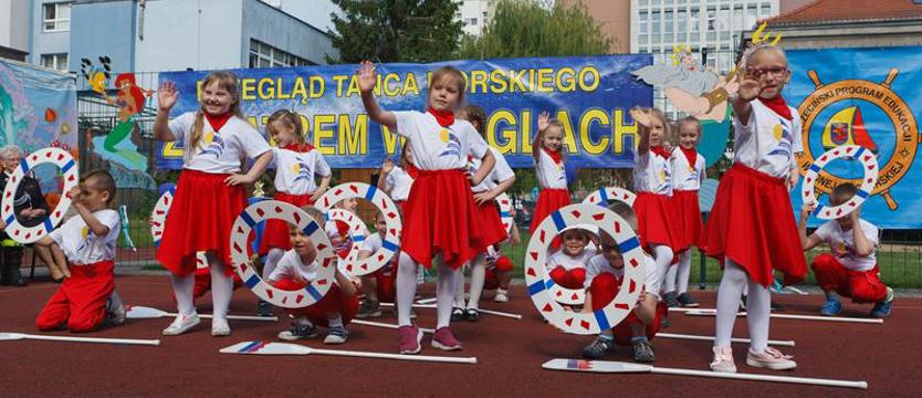 Przegląd Tańca Morskiego „Z wiatrem w żaglach”