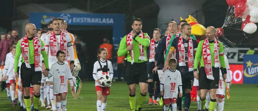 Piłka nożna. Pogoń dostała ponad 9 milionów