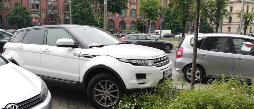 Parkowanie na gościnnych występach