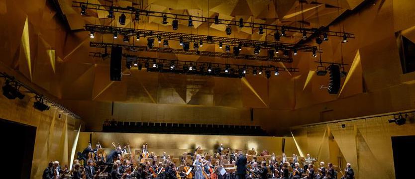 Rusza przedsprzedaż abonamentów do filharmonii. Zapewne będzie dłuuuga kolejka!