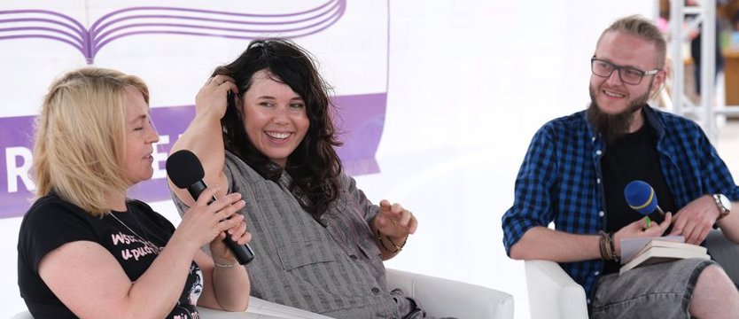 Plener literacki. Fryczkowska i Szpila o literaturze i Polsce