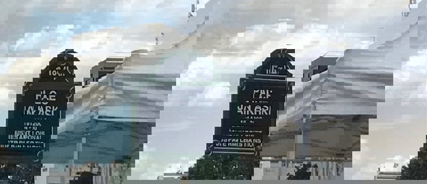 Paryski plac Karskiego – bohatera, który do dziś jest drogowskazem