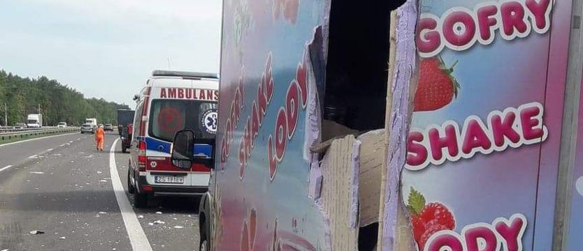 TiR uderzył w samochód dostawczy na S3