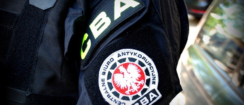 CBA zatrzymało cztery osoby. Miały wpływy w prokuraturze za łapówkę