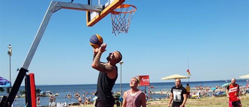 Koszykówka. Gryf Basket Cup 2019 na plaży w Trzebieży
