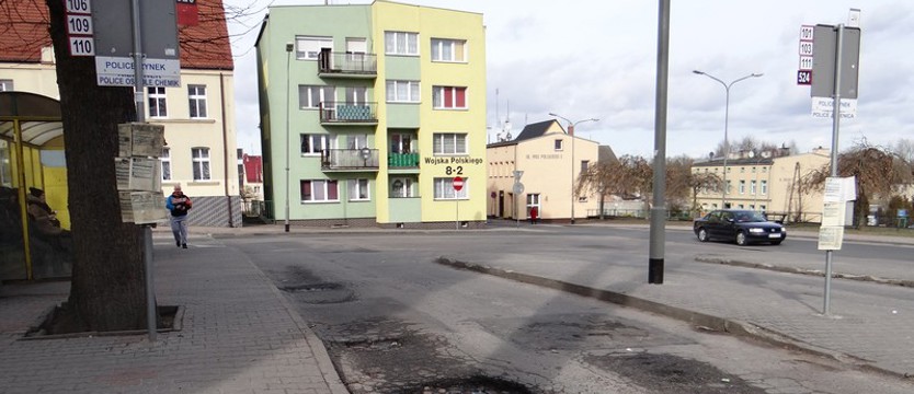 Zaczyna się przebudowa pętli „Police Rynek”. Autobusy objazdami