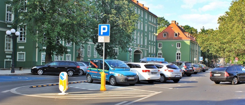 Parkowanie pod szczecińskim magistratem inaczej