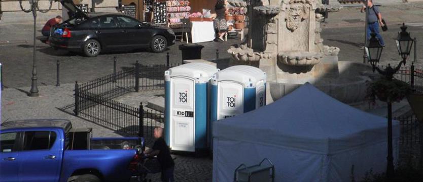 Błąd jarmarku – do (pilnej) korekty