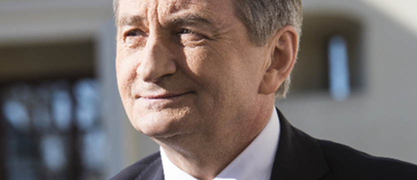 Podróże na koszt państwa? PO-KO złożyło wniosek o odwołanie marszałka Kuchcińskiego