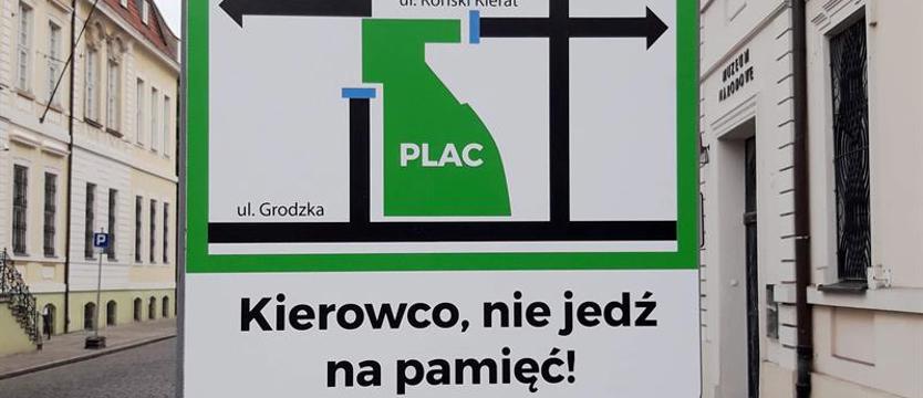 Plac Orła Białego. Kierowco, nie jedź na pamięć!