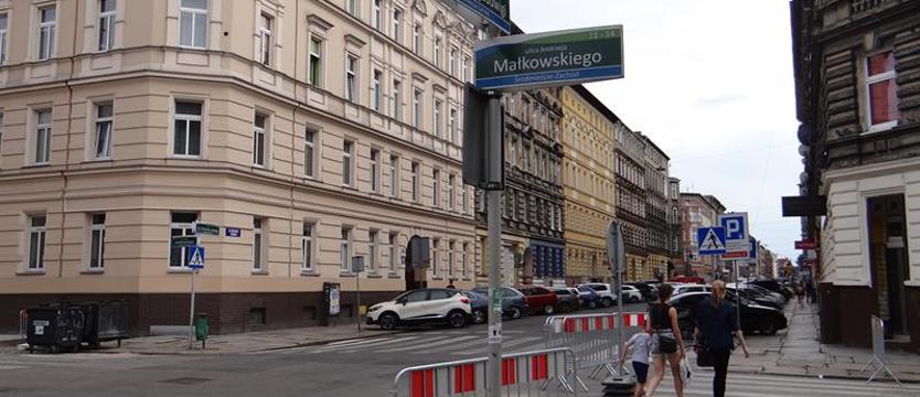 Przebudowa i kumulacja blokad przy ul. Małkowskiego