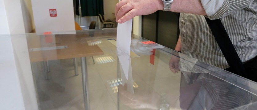 Wybory parlamentarne odbędą się 13 października