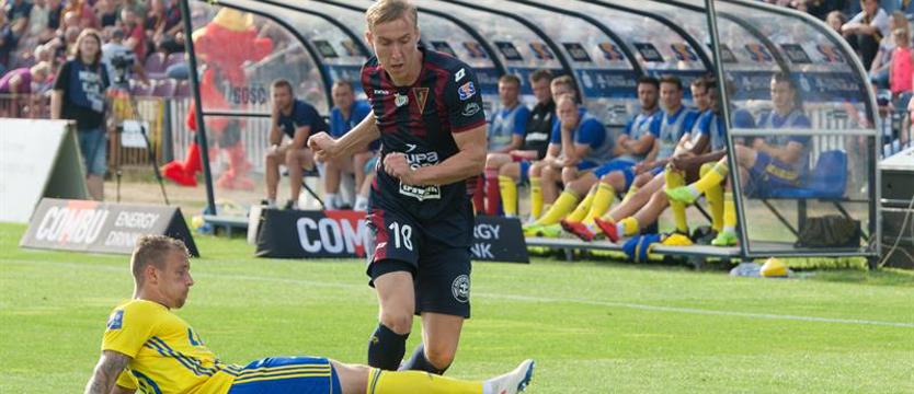 Piłka nożna. Buksa nie zagra w Championship