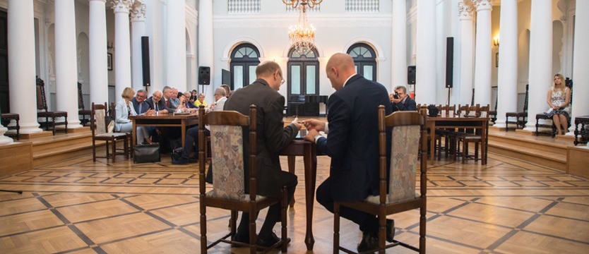 Nowe mammografy i wyposażenie zakładów radioterapii dla 20 placówek. Także w Szczecinie