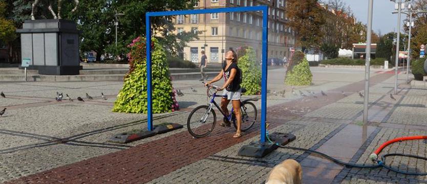 Kurtyny wodne podczas upałów. Będzie lepiej?