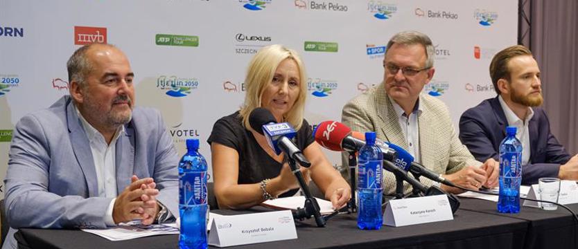 Tenis. Więcej zawodników, koncerty w teatrach