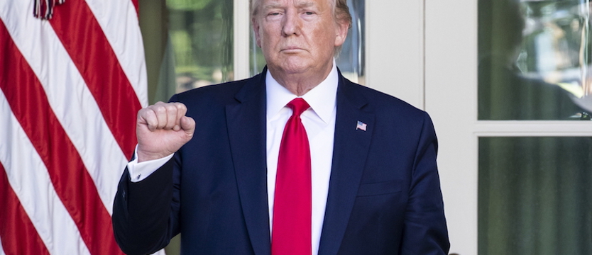 Trump poinformował telefonicznie Dudę, że nie przyleci do Polski
