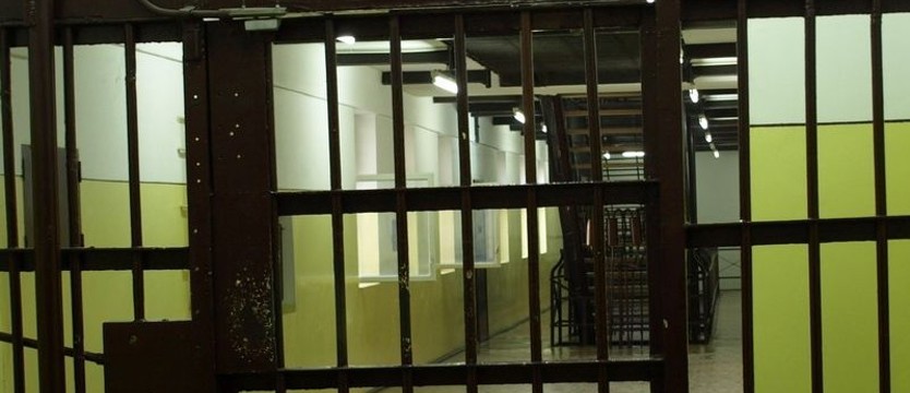 Nożownik zabił ośmioro dzieci w pierwszym dniu szkoły