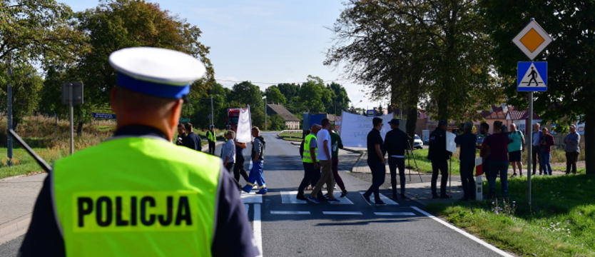 Protest na „dziesiątce”. Podwykonawcy Energopolu domagają się wynagrodzeń