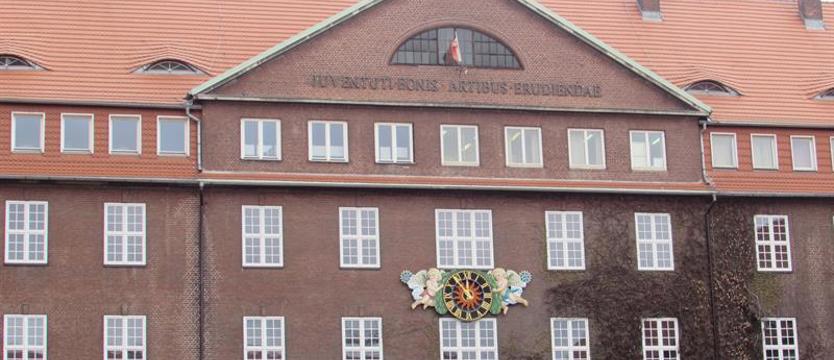 Kontrowersje po wykładzie prof. Leszka Balcerowicza w II LO w Szczecinie
