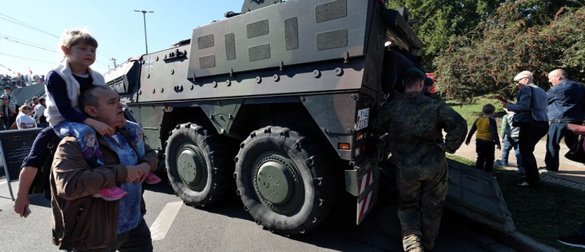 NATO przyciągnęło tłumy