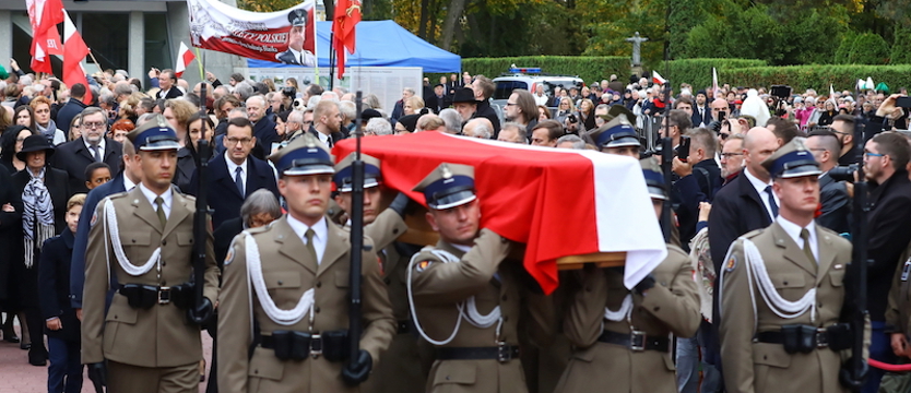 Kornel Morawiecki spoczął na warszawskich Powązkach Wojskowych