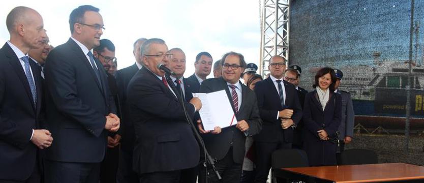 Jest zezwolenie na budowę tunelu pod Świną