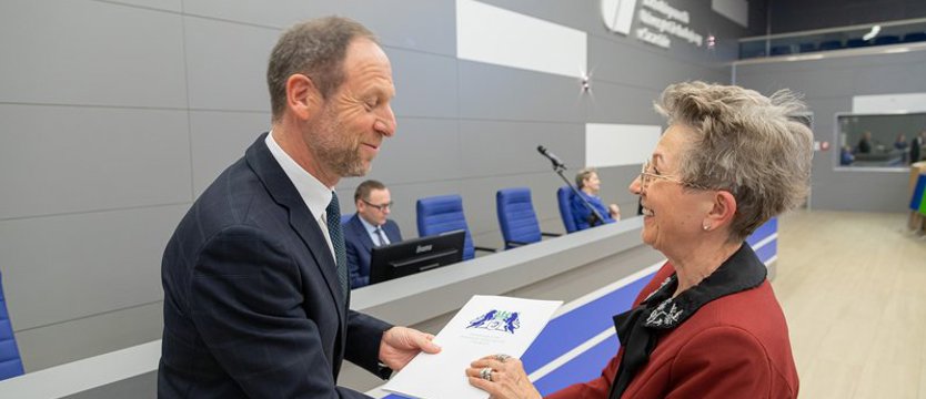 Rektor ZUT przyznał nagrody dla nauczycieli akademickich
