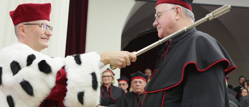Bogdan Czerniak doktorem honoris causa PUM