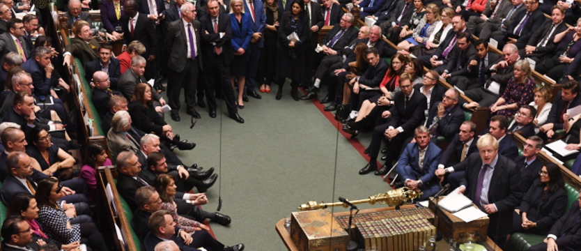 Brytyjska Izba Gmin poparła umowę ws. brexitu, ale odrzuciła plan pracy nad nią