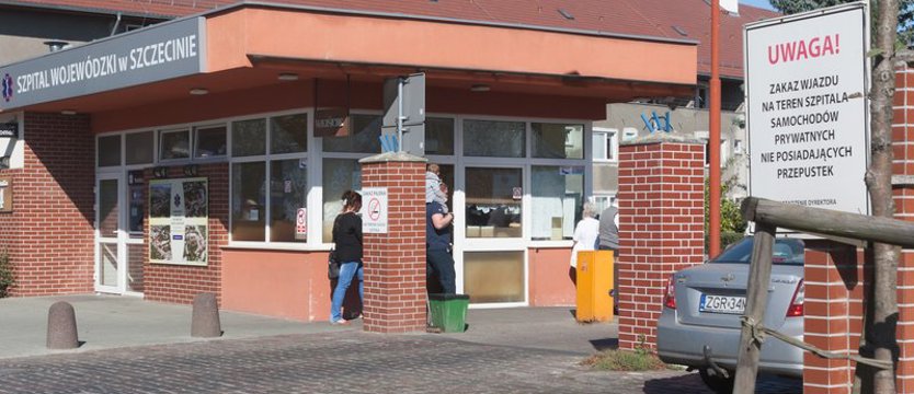 Szpital przy ul. Arkońskiej bez wjazdu pod łącznikiem