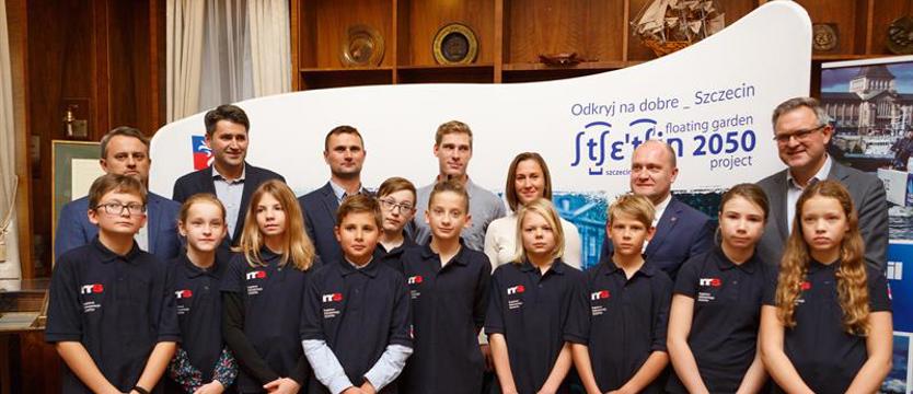 Młodzi żeglarze, którzy będą reprezentować Szczecin