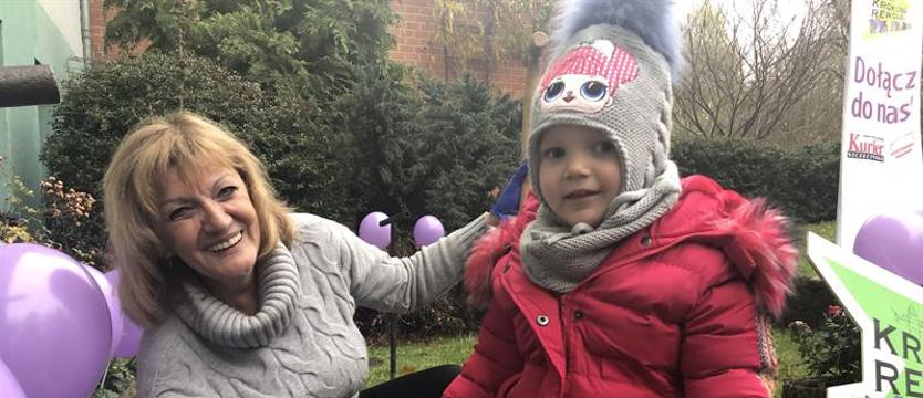 Krokusowa rewolucja u źródła. „Małe Omnibuski” sadziły cebulki