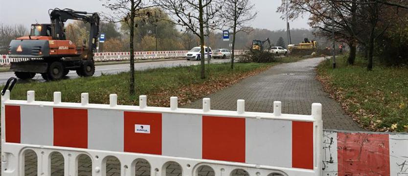 Ulica Szafera już w połowie zamknięta. Ruszyła przebudowa