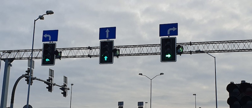 Prawobrzeże z kolejnymi licznikami czasu światła