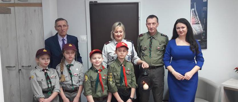 Betlejemskie Światełko w „Policach”