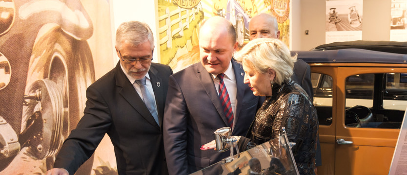 Licytacja na WOŚP. Przejażdżka stoewerem z prezydentem