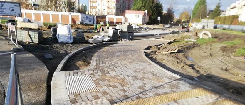 Ulica Grota-Roweckiego się zmienia