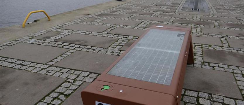 Ławki solarne bez Wi-Fi