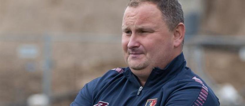 Piłka nożna. Rezerwy portowców na piątkę