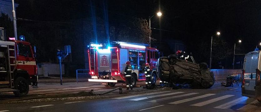 Nocne dachowanie w Szczecinie