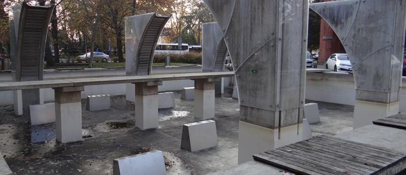 150 dni na wodotrysk
