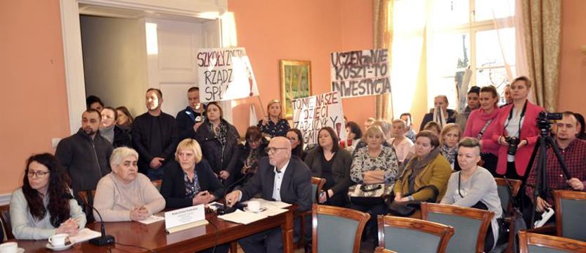 Wrócił temat likwidacji szkół. Do trzech razy sztuka?