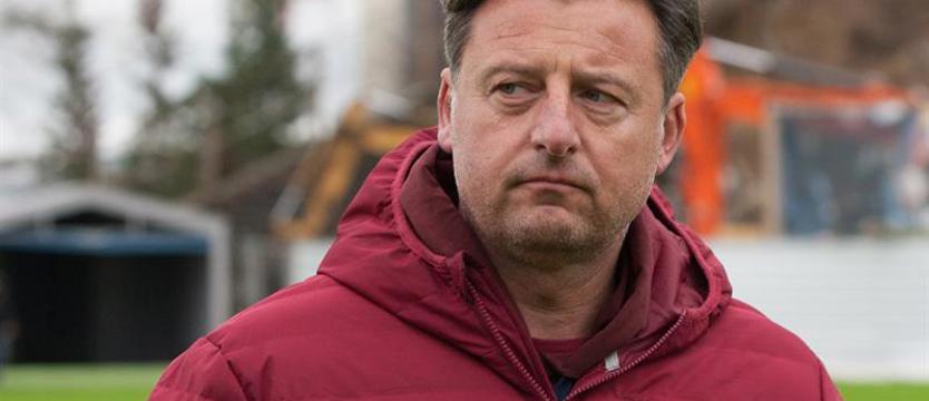 Piłka nożna. Z Cibickim i Listkowskim w wyjściowym składzie