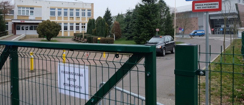 Kwarantanna w Policach do niedzieli