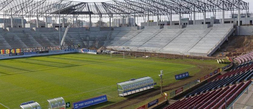 Piłka nożna. Opóźnienia przy stadionowej inwestycji [GALERIA]